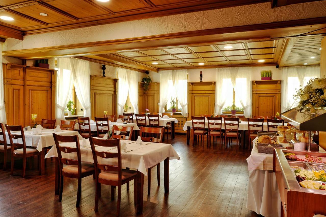 Hotel Krone Фризенхайм Экстерьер фото